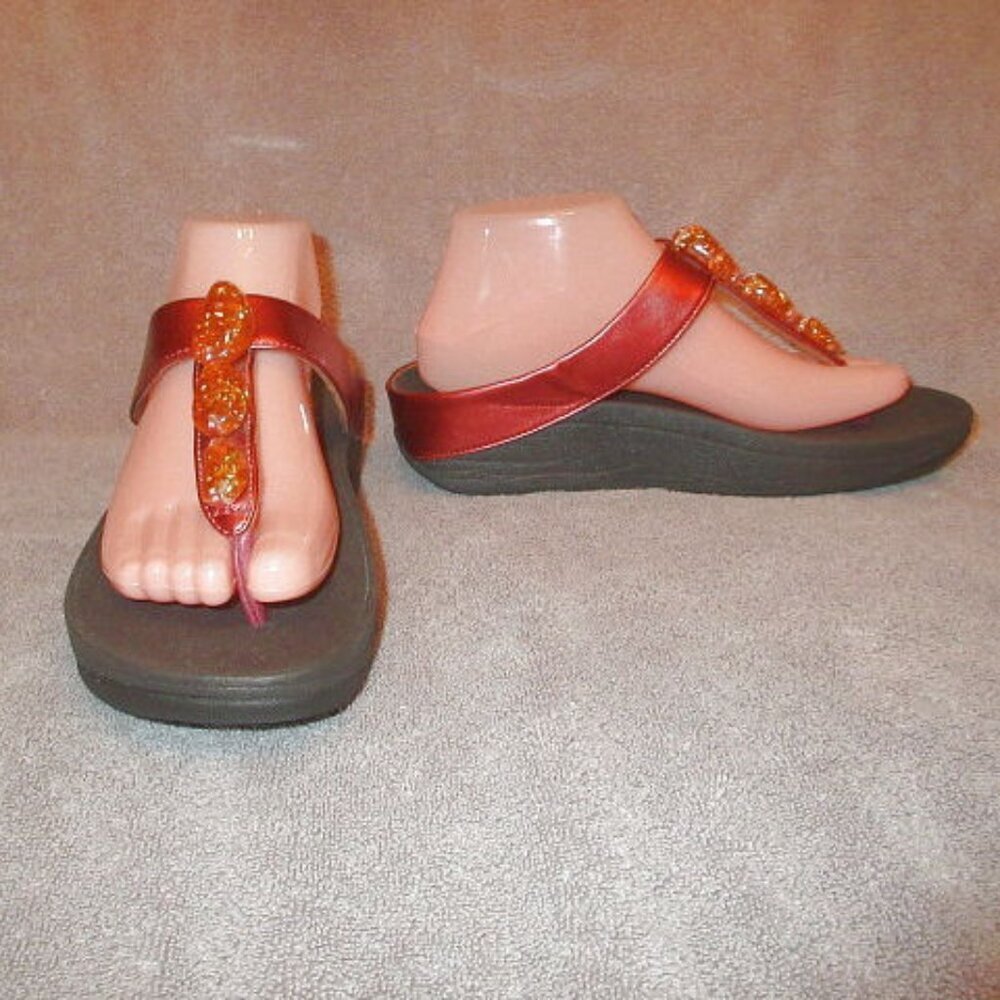 Fitflop Lulu Fino Red Metallic Sandals 8.5 Bubble Gem Flip Flops Comfort Thong